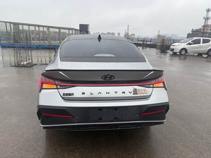 Hyundai Elantra N line 2023 2023款 1.5L CVT LUX尊贵版