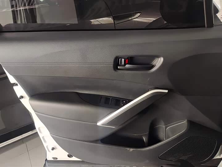 Фото 7 - Toyota Frontlander