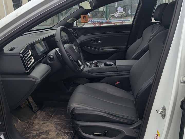 Фото 5 - BYD Qin L