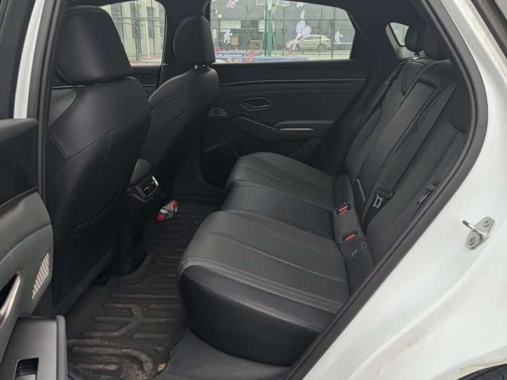 Фото 6 - BYD Qin L