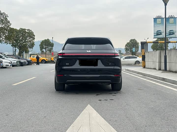 Фото 4 - LiXiang L7