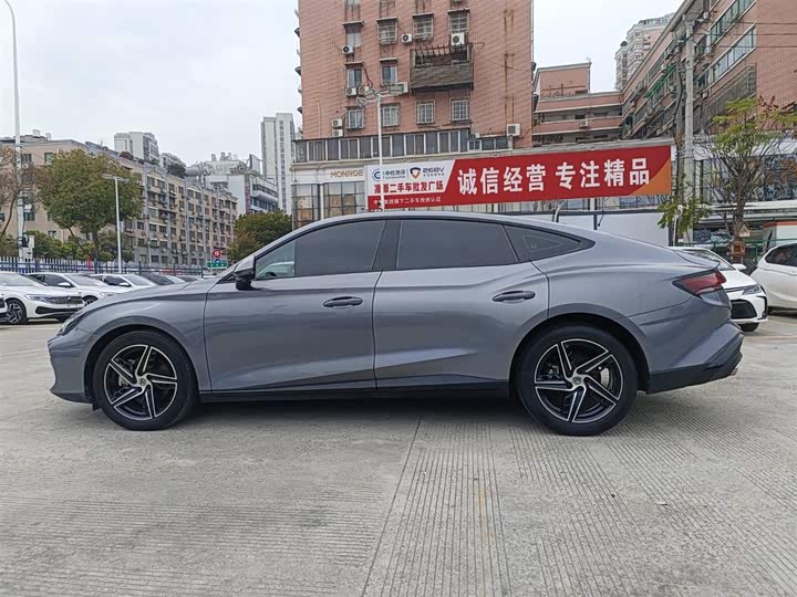 Фото 4 - MG Motor 7