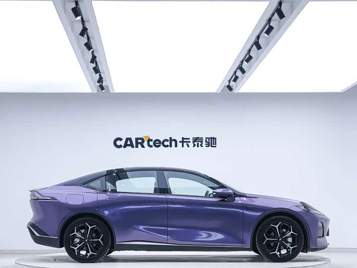 Фото 5 - Changan Deepal SL03