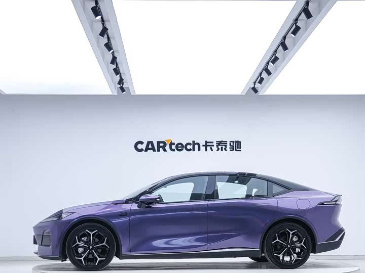 Фото 7 - Changan Deepal SL03