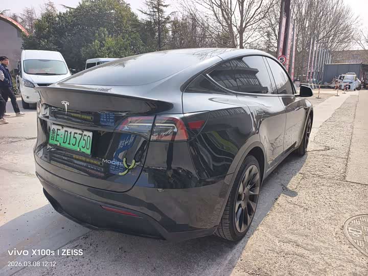 Фото 7 - Tesla Model Y