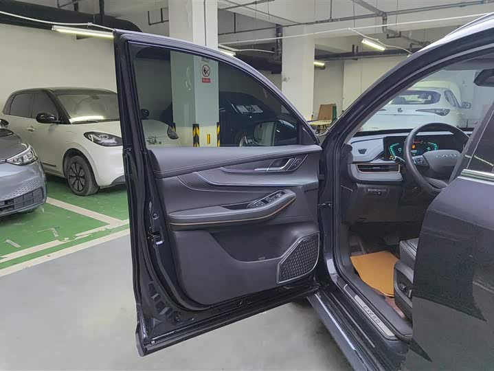 Фото 7 - Exeed LX C-DM Hybrid