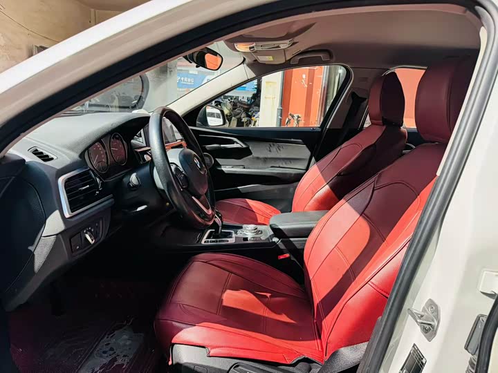 Photo 7 - BMW 1 Series