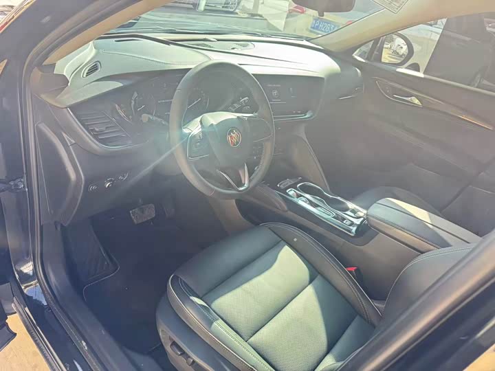 Фото 7 - Buick Envision Plus