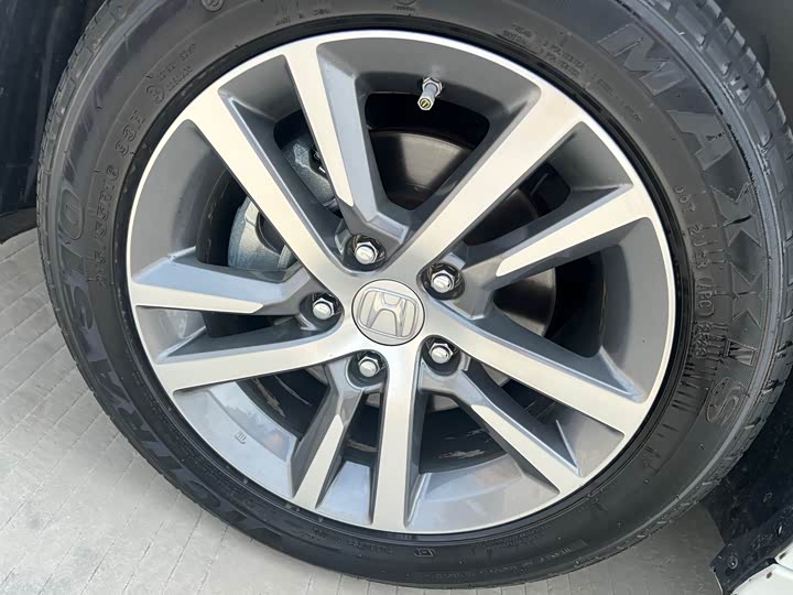 Фото 8 - Honda Civic