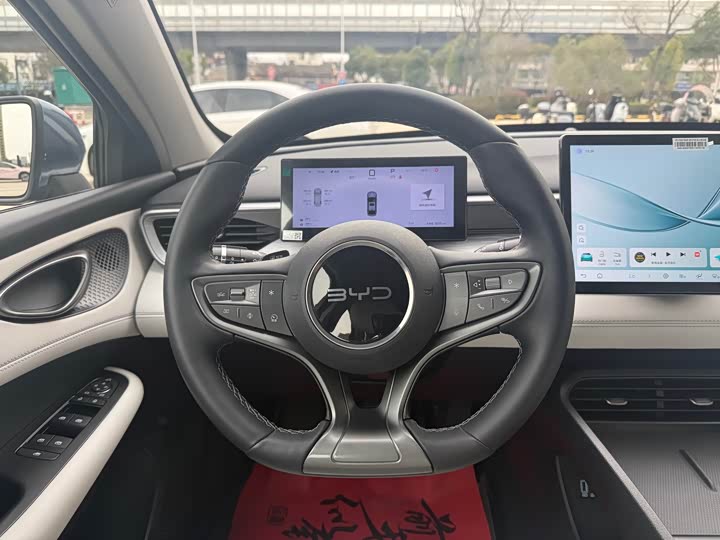 Фото 7 - BYD Seal 05 DM-i Hybrid