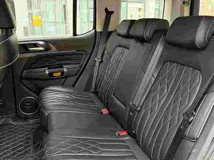 Фото 5 - Tank 300