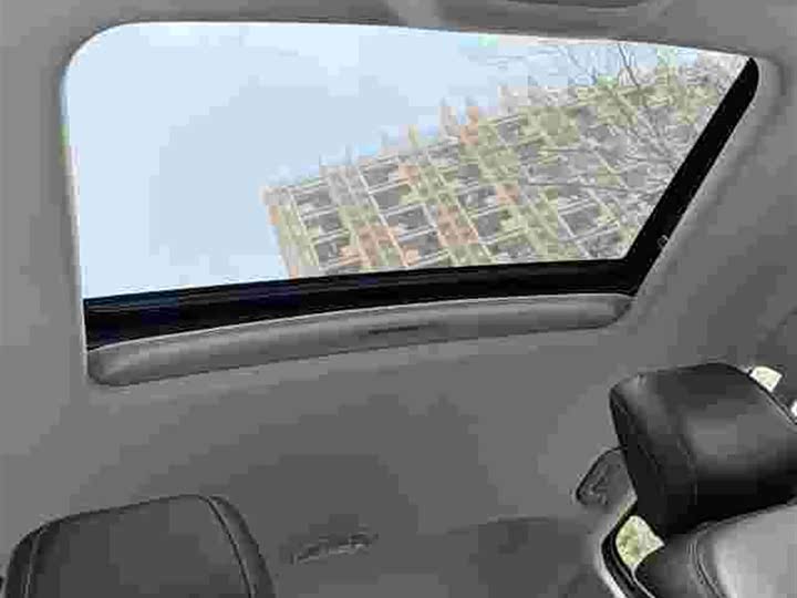 Фото 9 - Tank 300