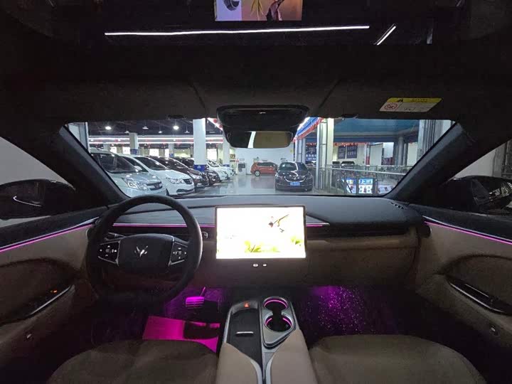 Photo 5 - BAIC Arcfox Alpha T5