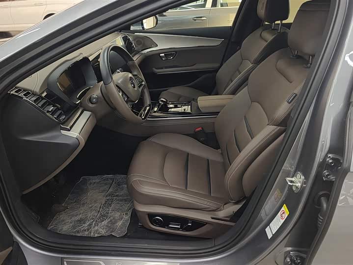 Фото 8 - BYD Han