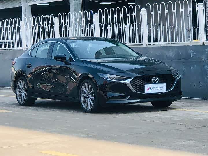 Фото 2 - Mazda 3 (Axela)
