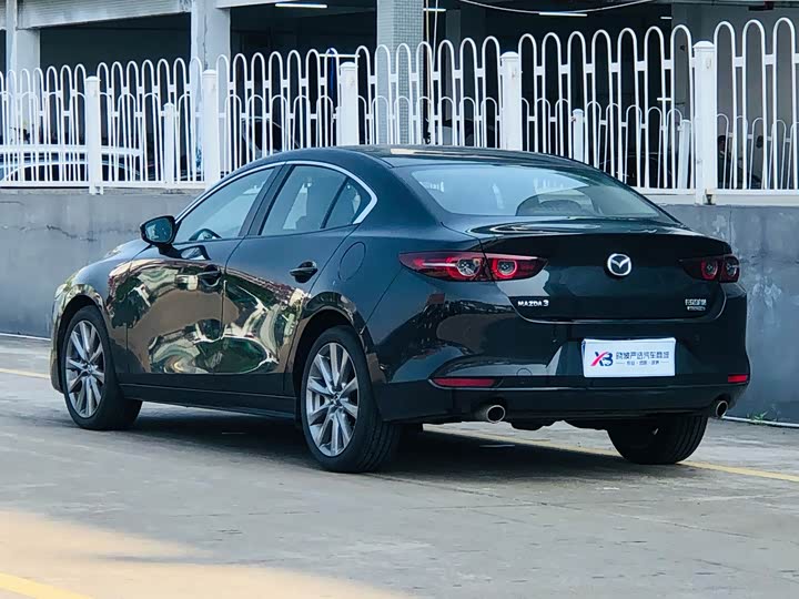 Фото 5 - Mazda 3 (Axela)