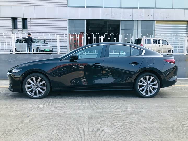 Фото 7 - Mazda 3 (Axela)