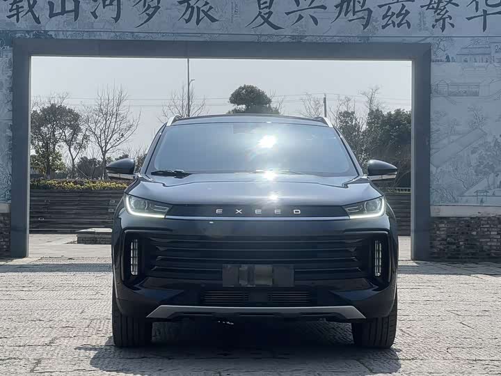 Фото 2 - Exeed TXL