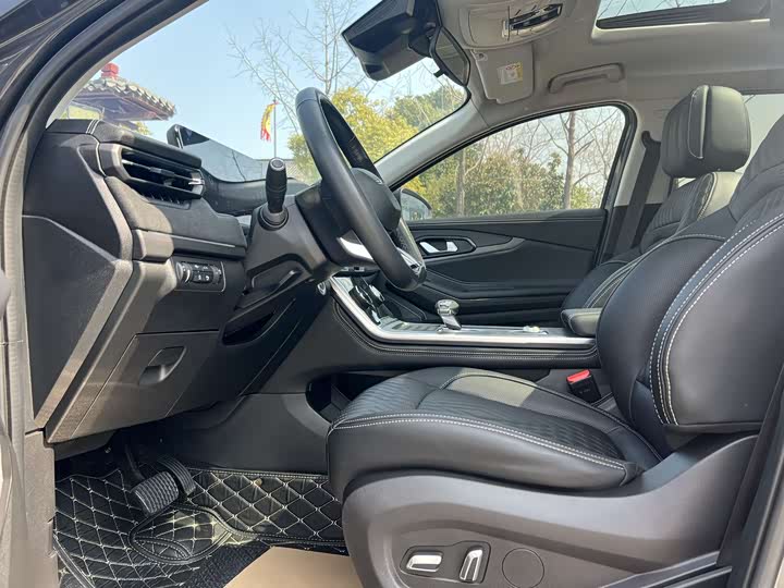 Фото 7 - Exeed TXL