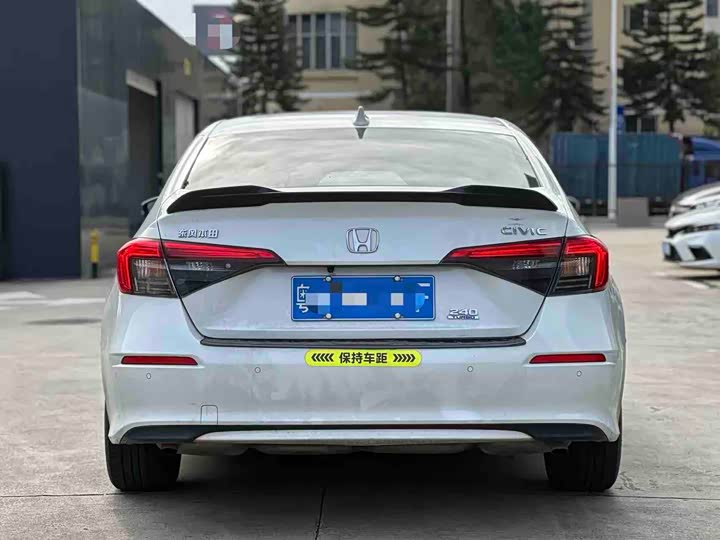 Фото 6 - Honda Civic