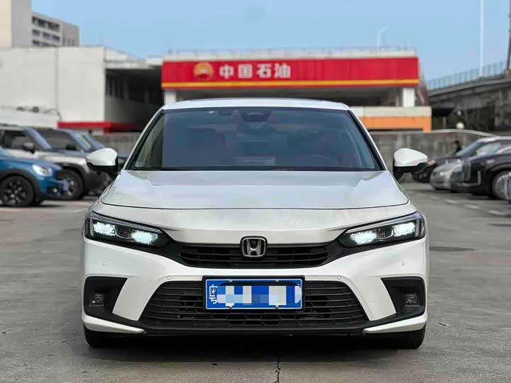 Фото 8 - Honda Civic