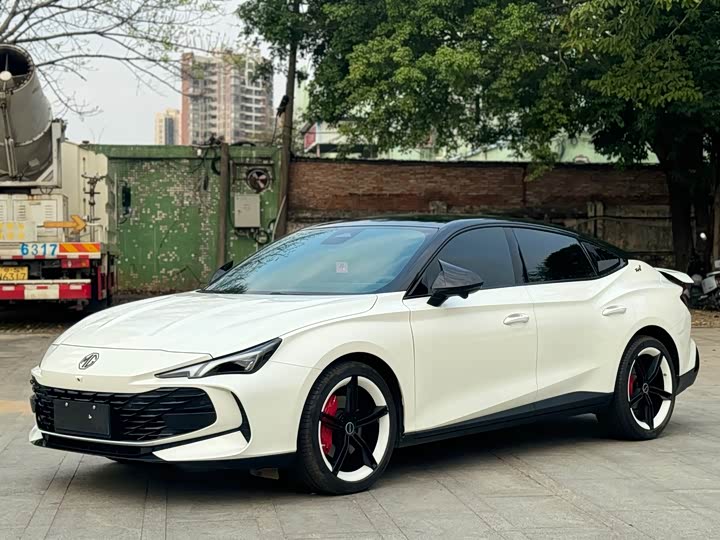 Фото 1 - MG Motor 7