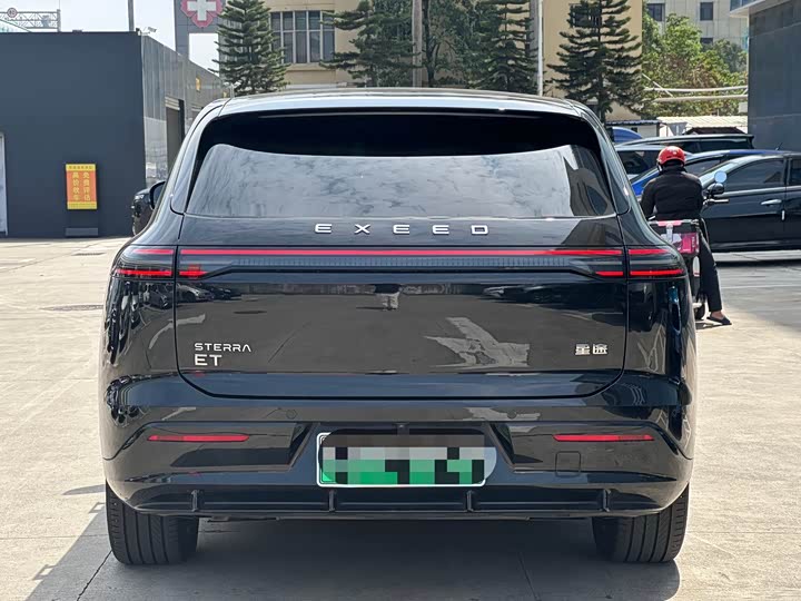 Photo 6 - Exeed Sterra ET
