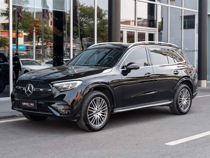 Photo 3 - Mercedes-Benz GLC-Class