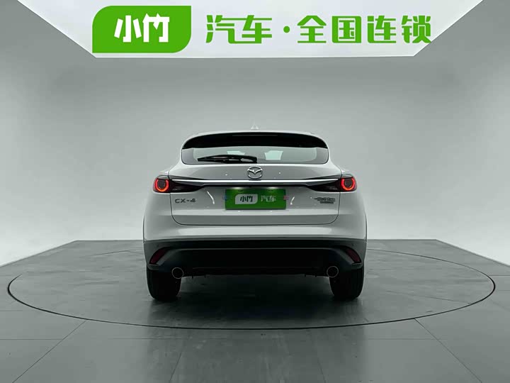 Фото 4 - Mazda CX-4