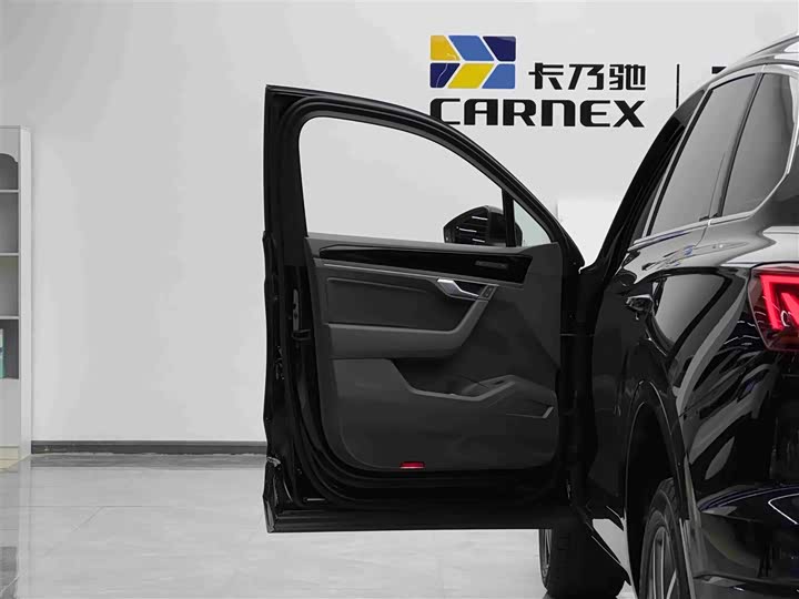 Фото 5 - Volkswagen Touareg