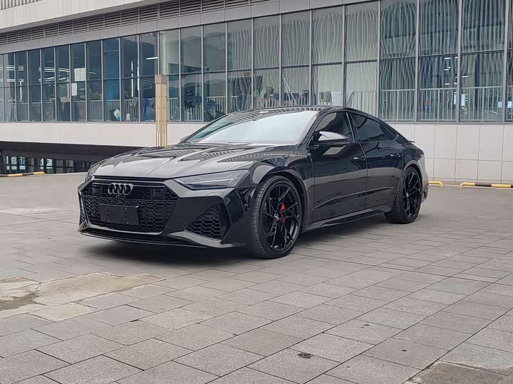 Фото 1 - Audi A7