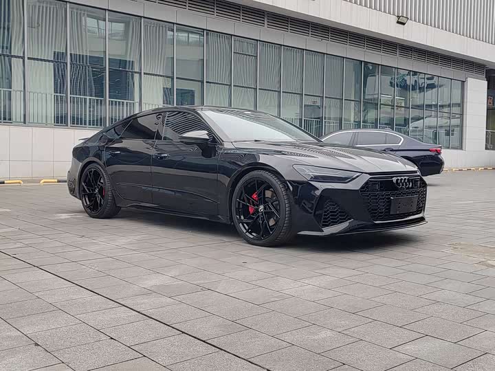 Фото 3 - Audi A7