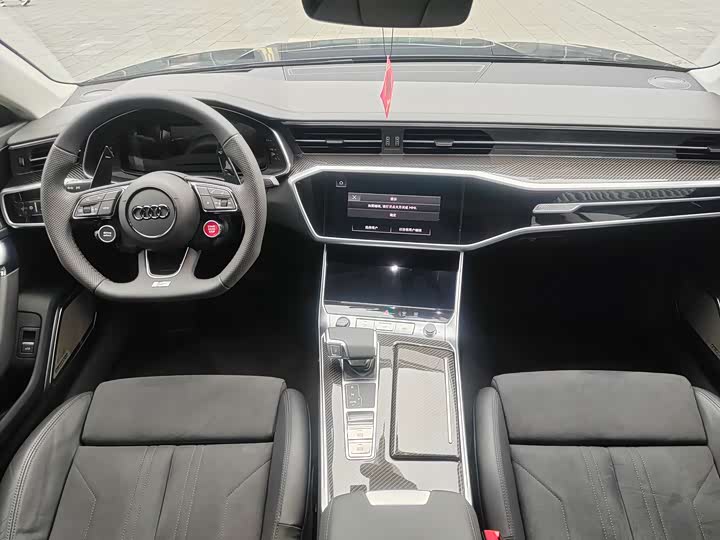 Фото 8 - Audi A7