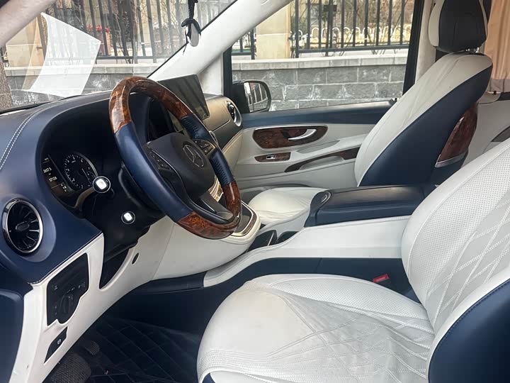 Фото 3 - Mercedes-Benz Vito