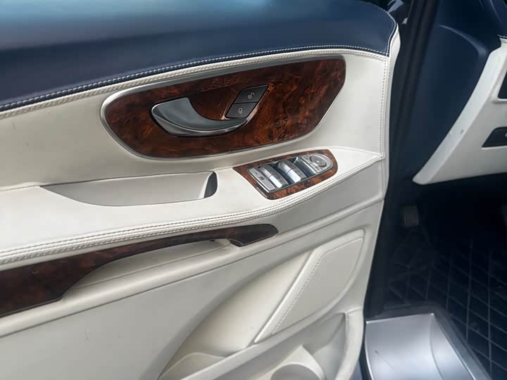 Фото 5 - Mercedes-Benz Vito