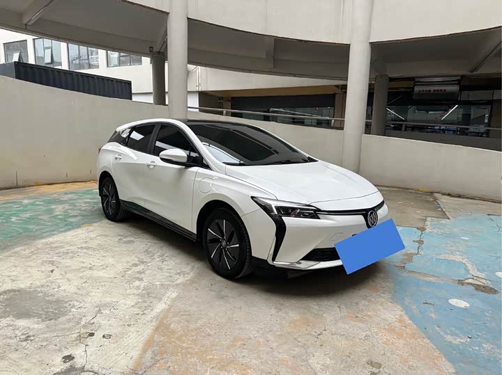 Photo 2 - Buick Velite 6