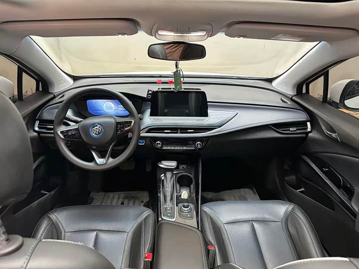 Photo 5 - Buick Velite 6