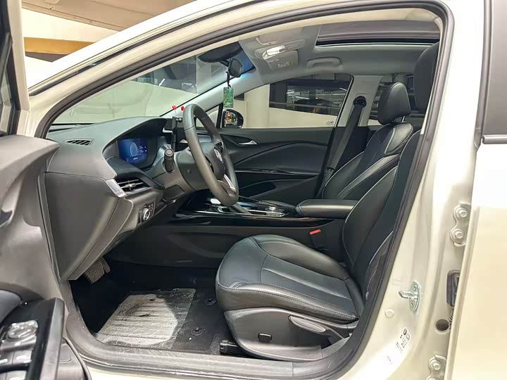 Photo 7 - Buick Velite 6