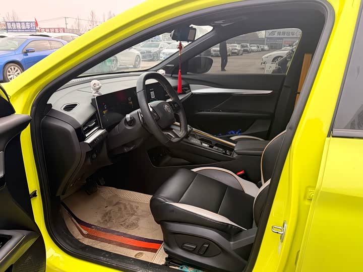 Photo 4 - MG Motor 5 Scorpio