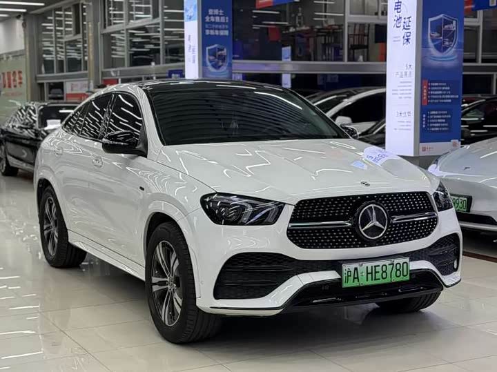 Photo 3 - Mercedes-Benz GLE-Class Coupe Hybrid