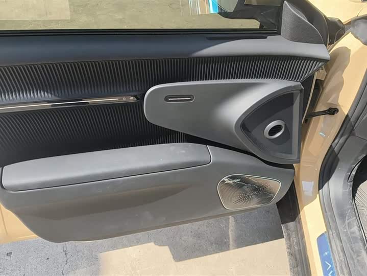 Фото 7 - Avatr 12