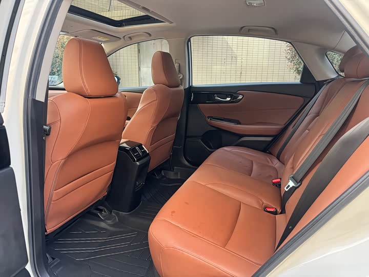 Фото 8 - Honda Envix