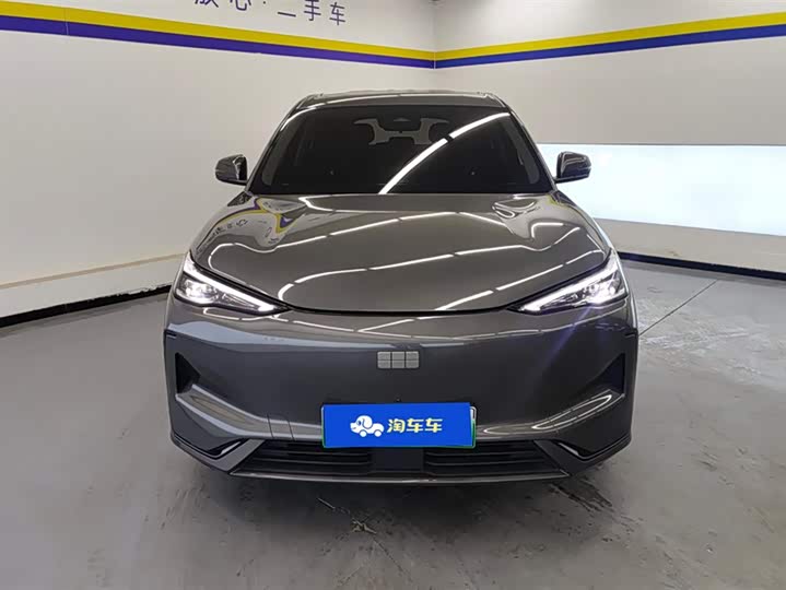 Photo 2 - Geely Galaxy E5