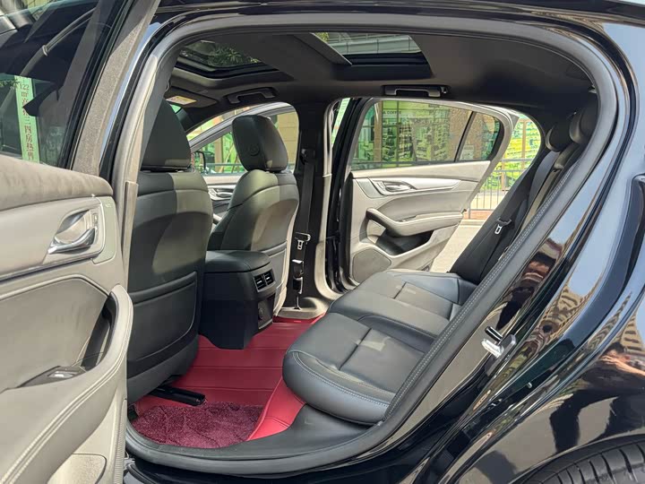 Photo 8 - Cadillac CT5