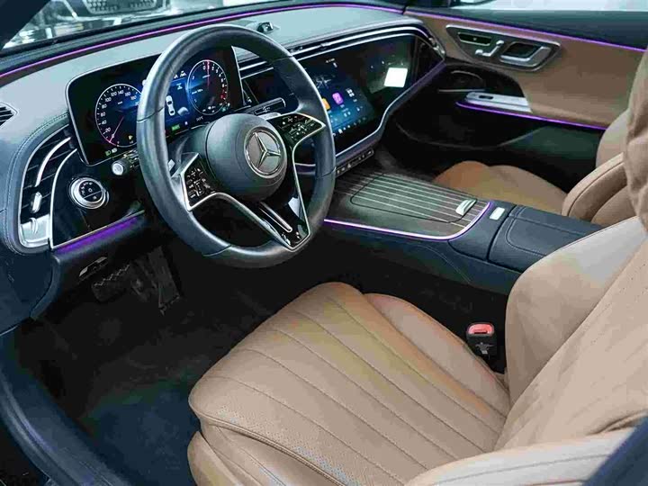 Фото 8 - Mercedes-Benz E-Class Hybrid