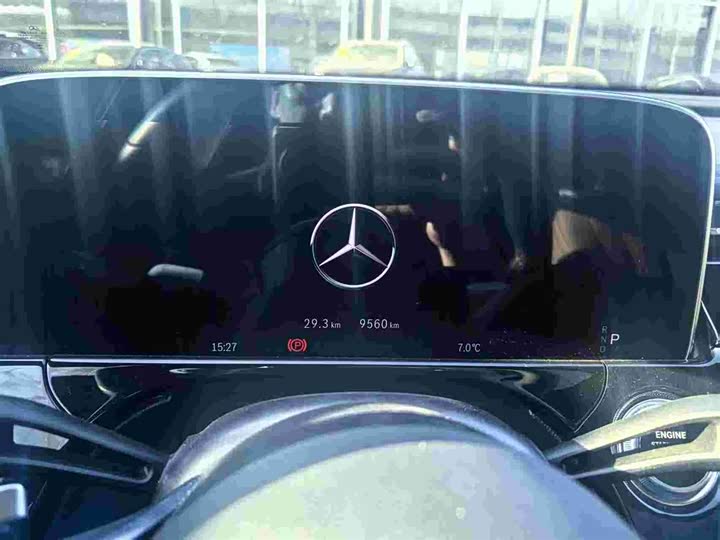 Фото 9 - Mercedes-Benz E-Class Hybrid