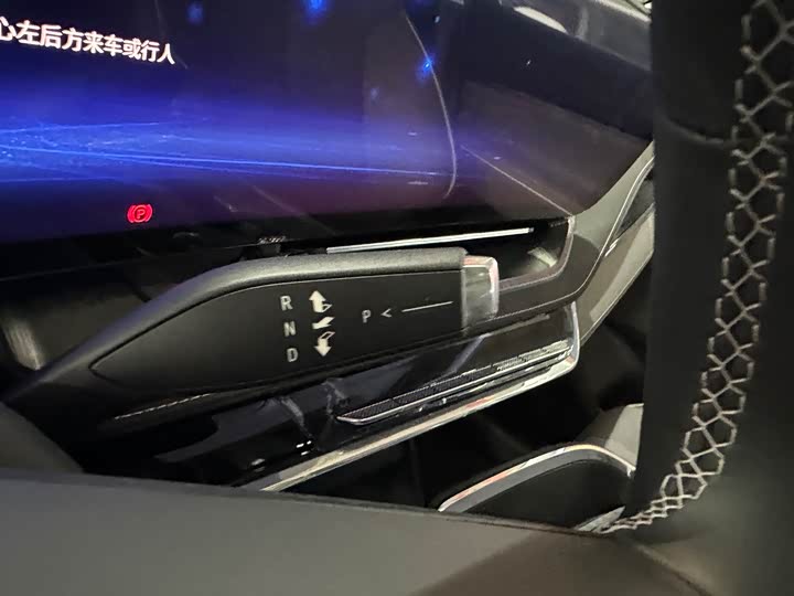 Фото 9 - Buick Electra E5