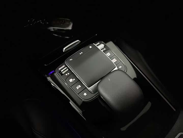 Фото 5 - Mercedes-Benz A-Class