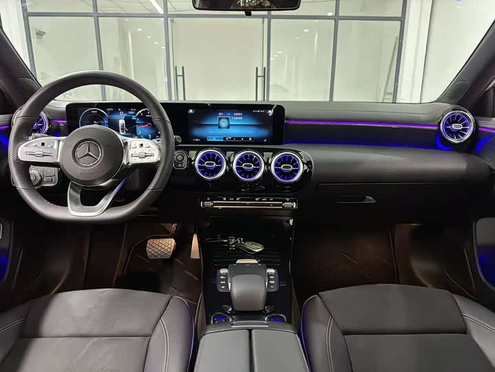 Фото 6 - Mercedes-Benz A-Class