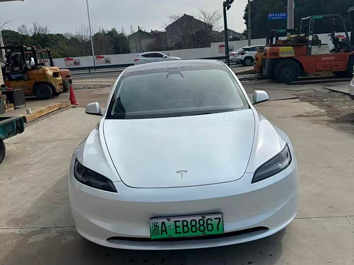 Photo 2 - Tesla Model 3